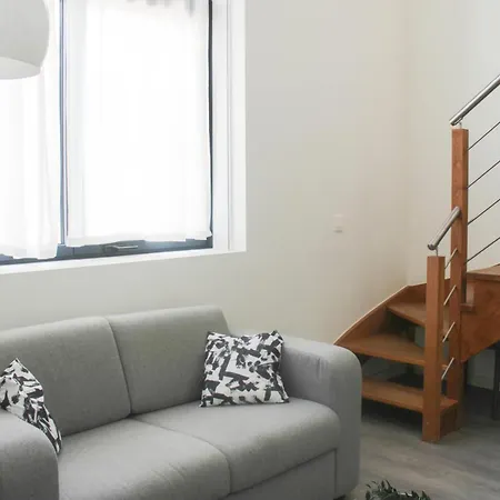 Duplex Adjoining The Eiffel Hall La Communale Appartement *